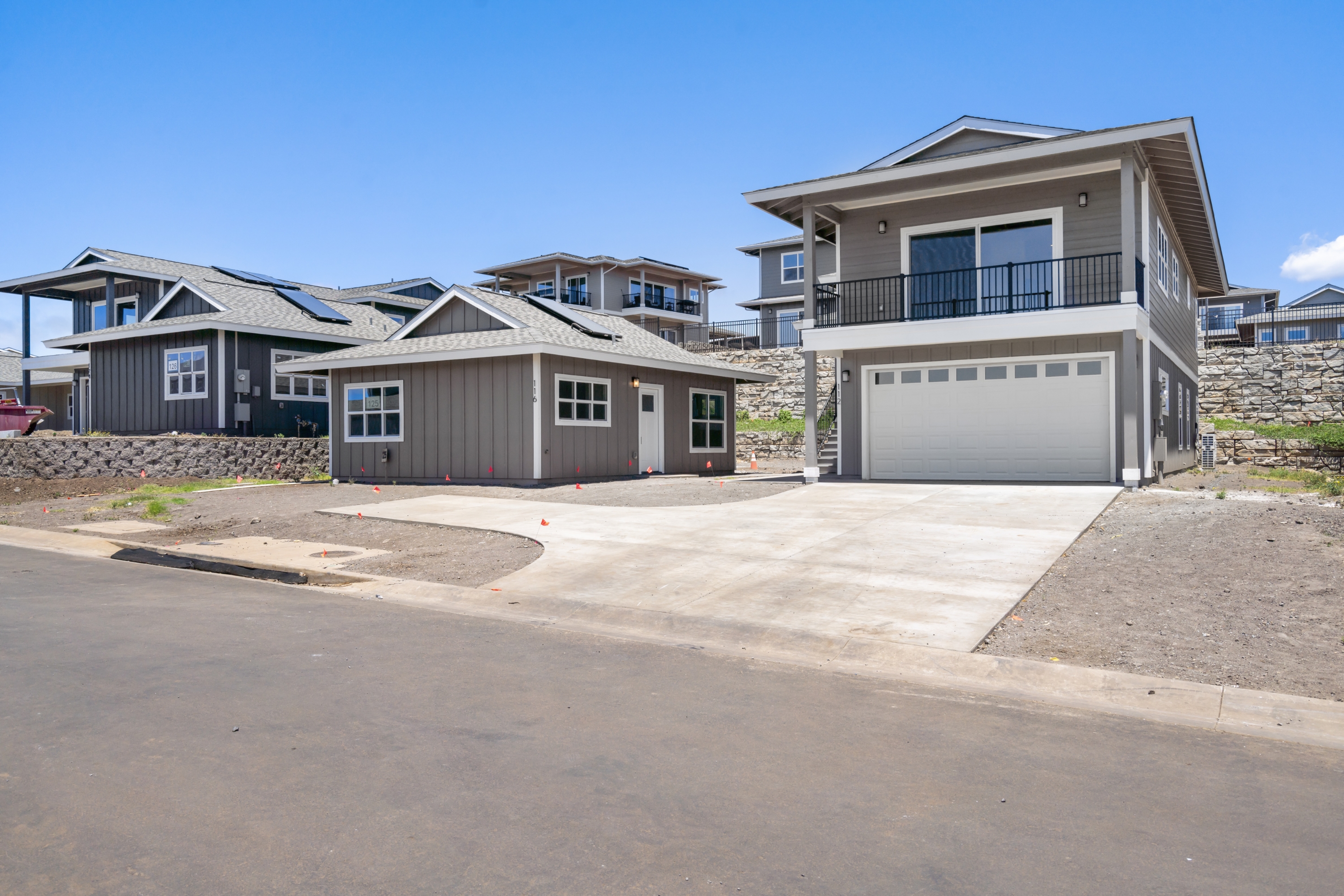 112 Oliona Street - House